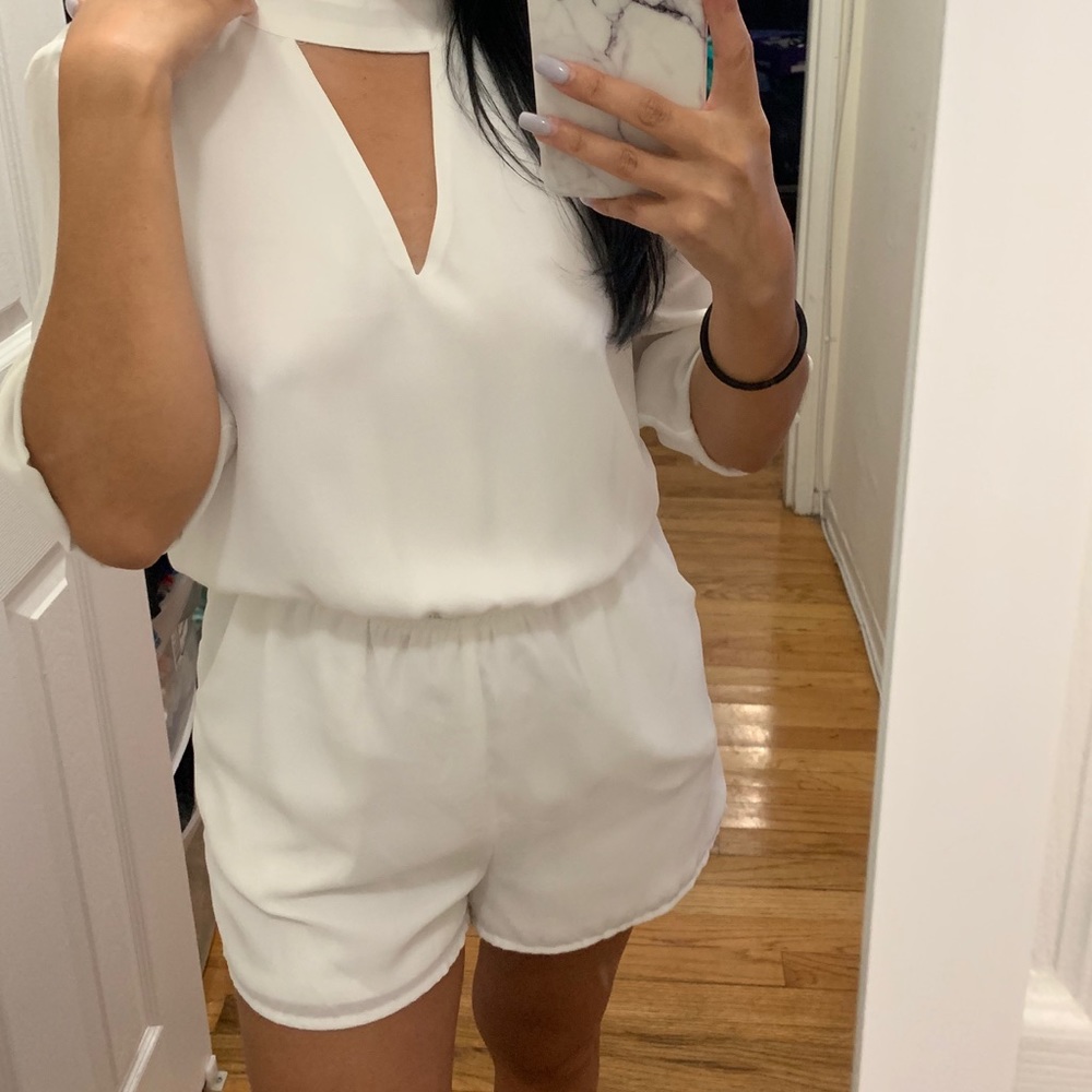 NWT Elegant white romper🤩
